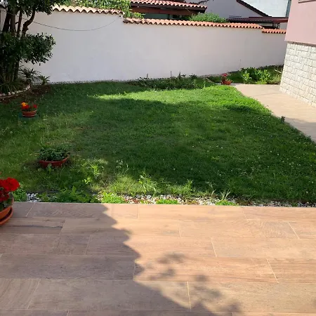 Puntizela-patty Apartamento Pula