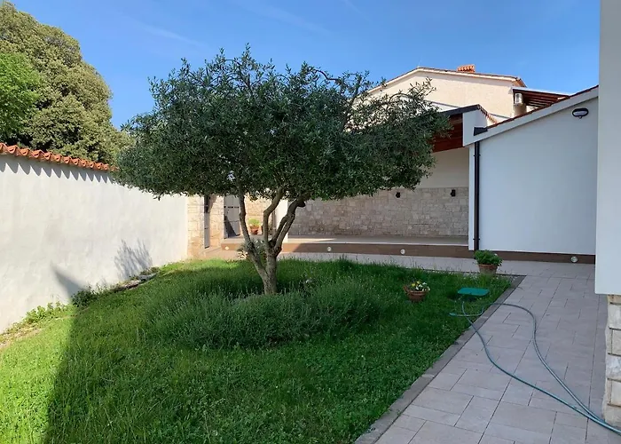 Puntizela-patty דירה פולה